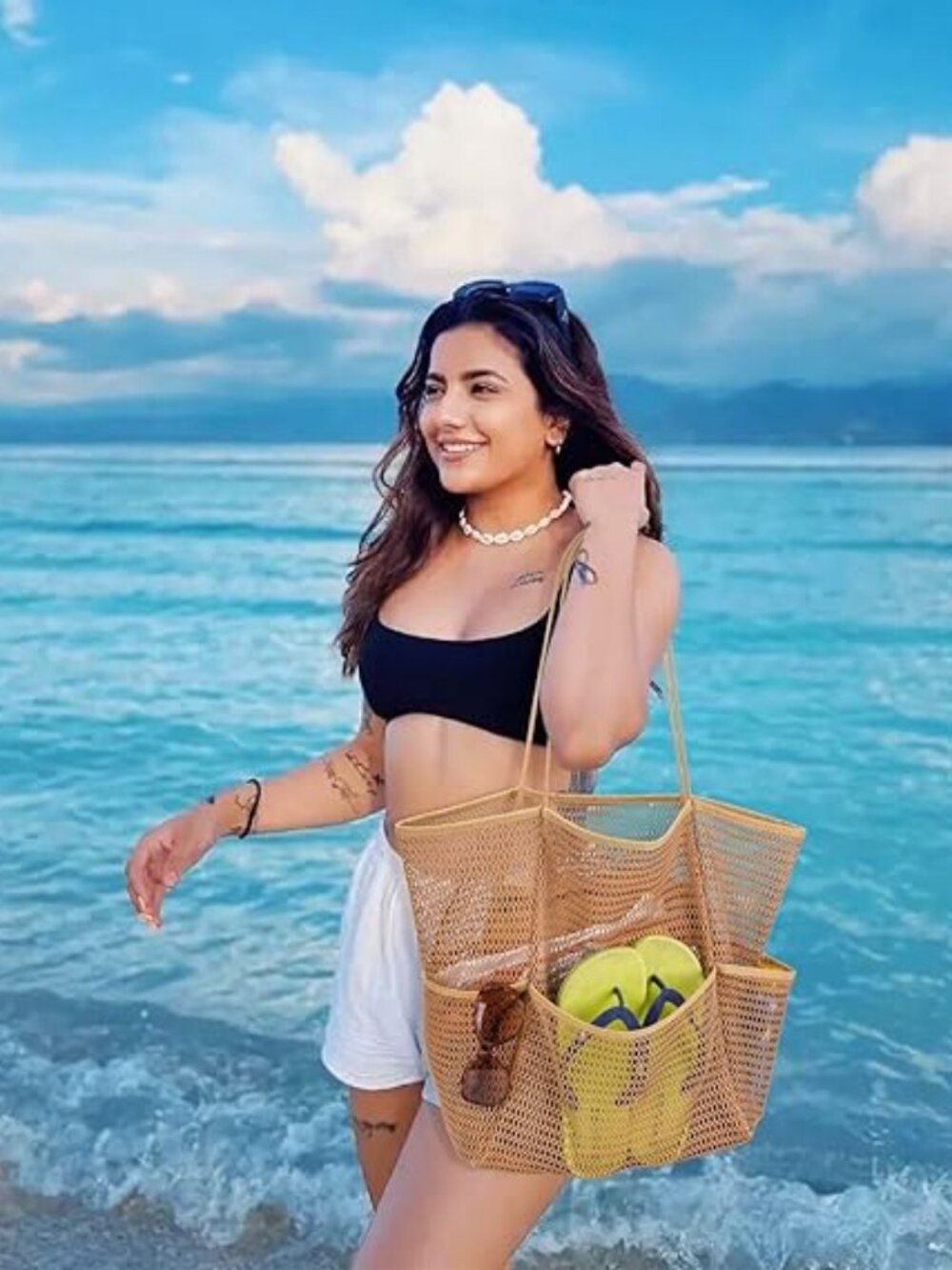 Tainehs Large Mesh Beach Tote Bag | Waterproof Base Vacation & Cruise Bag